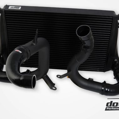 อินเตอร์คูลเลอร์ do88 BigPack Intercooler Kit – VAG 2.0 TSI EA888 Gen4 (245hp) – Black Hoses